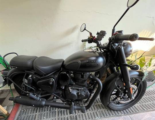 ROYAL ENFIELD CLASSIC 350 DARK ROYAL ENFIELD CLASSIC 350 DARK